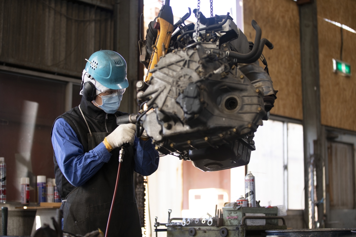 世界中で走る日本の中古車。部品が現地にないからこそ中古部品のニーズは高い